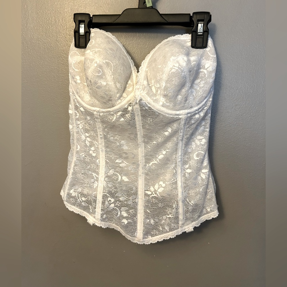 Vintage White Lace Bustier